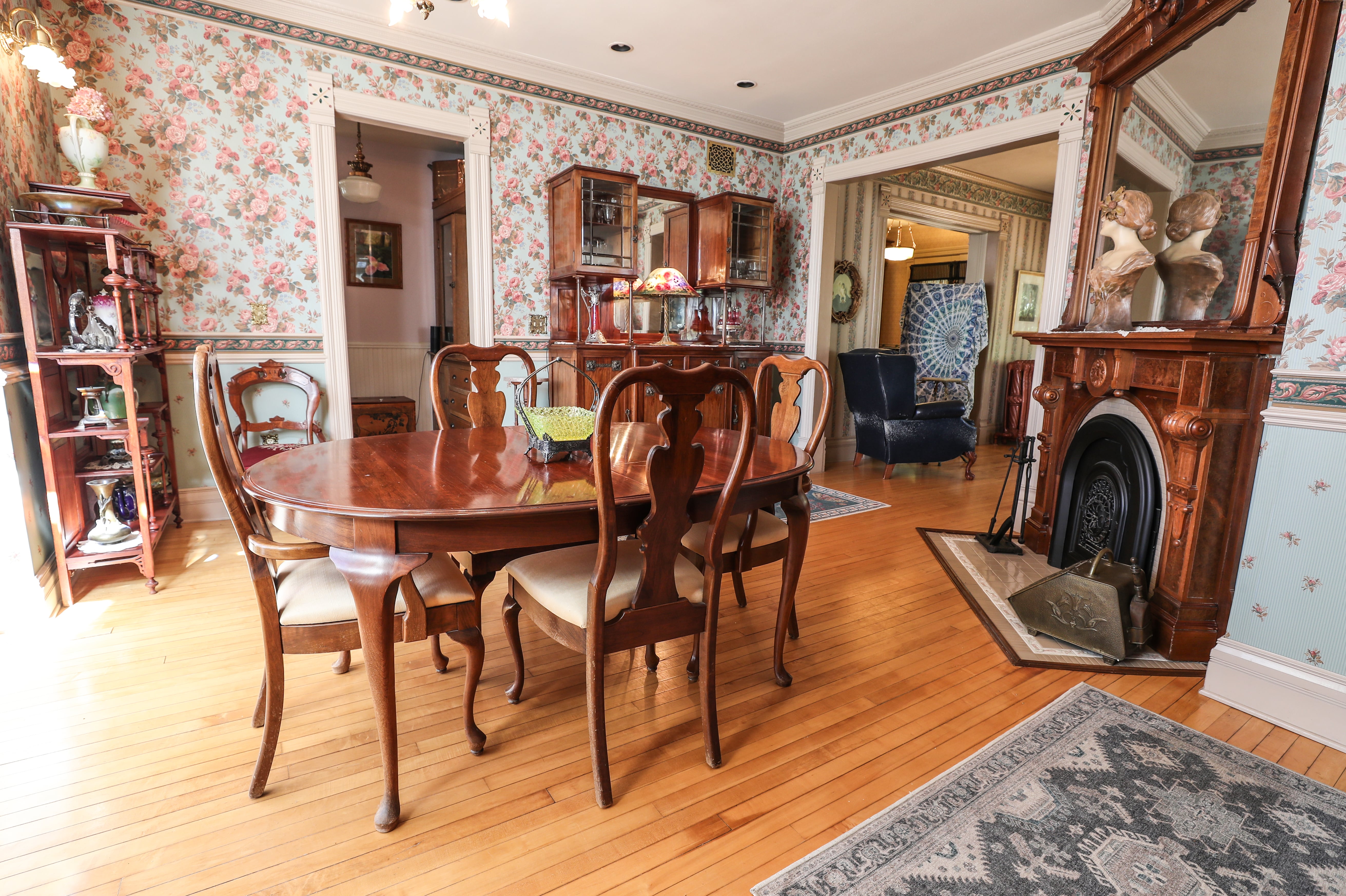 Dining Room 5